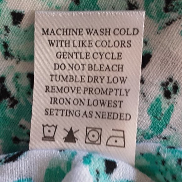 Adrienne Vittadini Short Sleeve Floral Blouse | White Turquoise Black | New! S/M - Picture 11 of 14